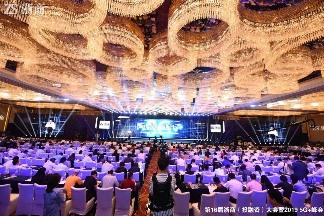<b>超威电池再次出手，特殊荣誉，引发业内外广泛瞩目！</b>