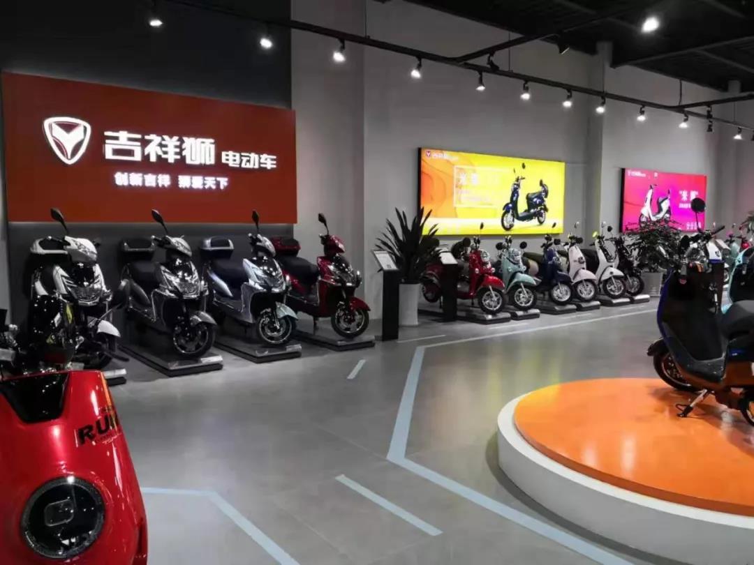 <b>行业艰难，这个品牌实现300%销量增长，背后原因是什么？</b>