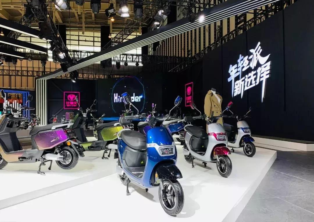<b>年轻品牌为何能引领行业？新国标时代，看比德文打出“组合拳”</b>