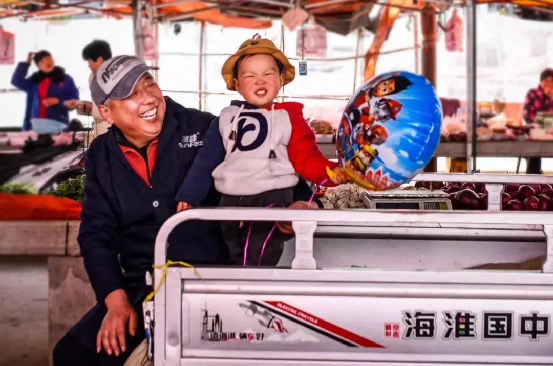 <b>消费者抢购淮海三轮车，除了实力强，这件事干得深入人心！</b>