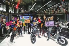 <b>携手《中国好声音》，比德文开局全是大招，战斗力爆满！</b>