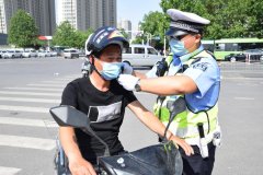 <b>当头盔成了标配，你的座桶够不够大？强烈推荐你这两款车</b>