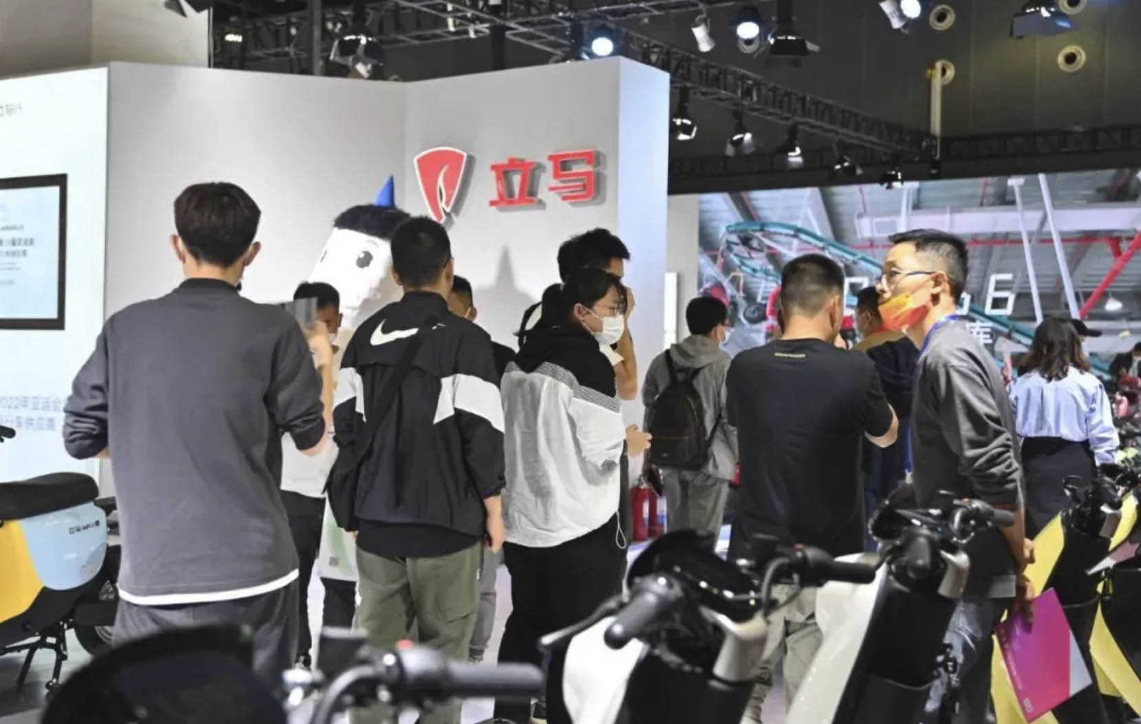 立马金牌系列产品登陆浙江展，全网疯狂刷屏！