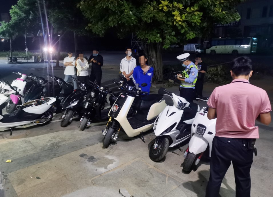 重拳出击，交警持续严打电动车非法改装，多家改装点被查！