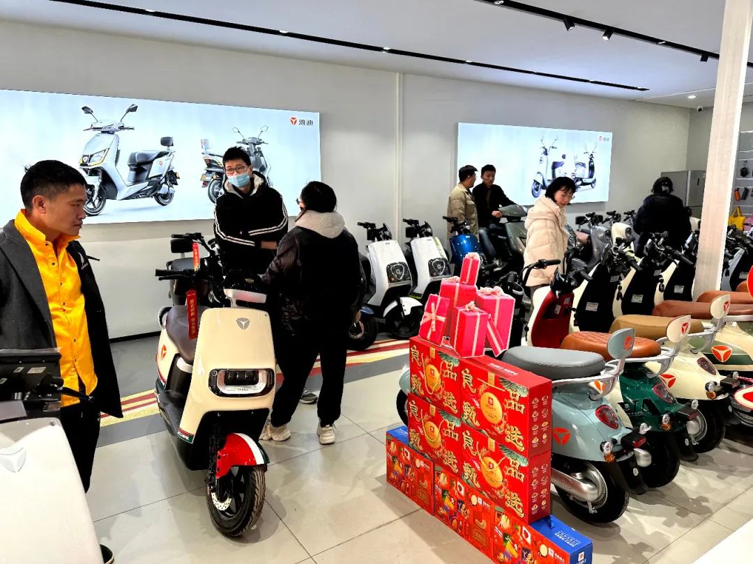 央视春晚同款风靡全球，新一轮橙色热销巨浪席卷而来！
