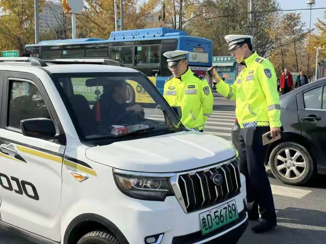 深度观察①:四轮篷车被官方扼杀,休闲三轮车必将迎来大爆发! 深度观察①:四轮篷车被官方扼杀,休闲三轮车必将迎来大爆发!