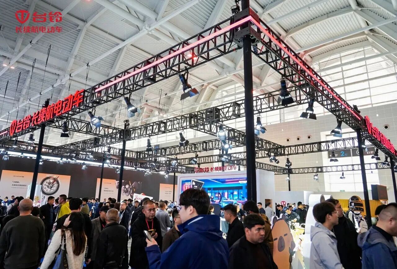 创新破局！台铃携AG和平精英热血引爆天津展，重构两轮出行年轻化价值